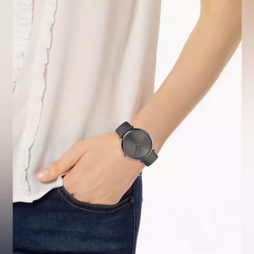 COPY - 🖤🖤Lacoste Women's Swiss Moon Gray Leather Strap Watch 40mm - Picture 4 of 5